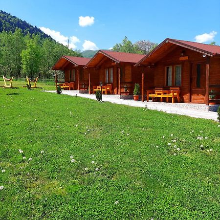 Casutele Din Retezat Hotel Nucsoara  Exterior photo