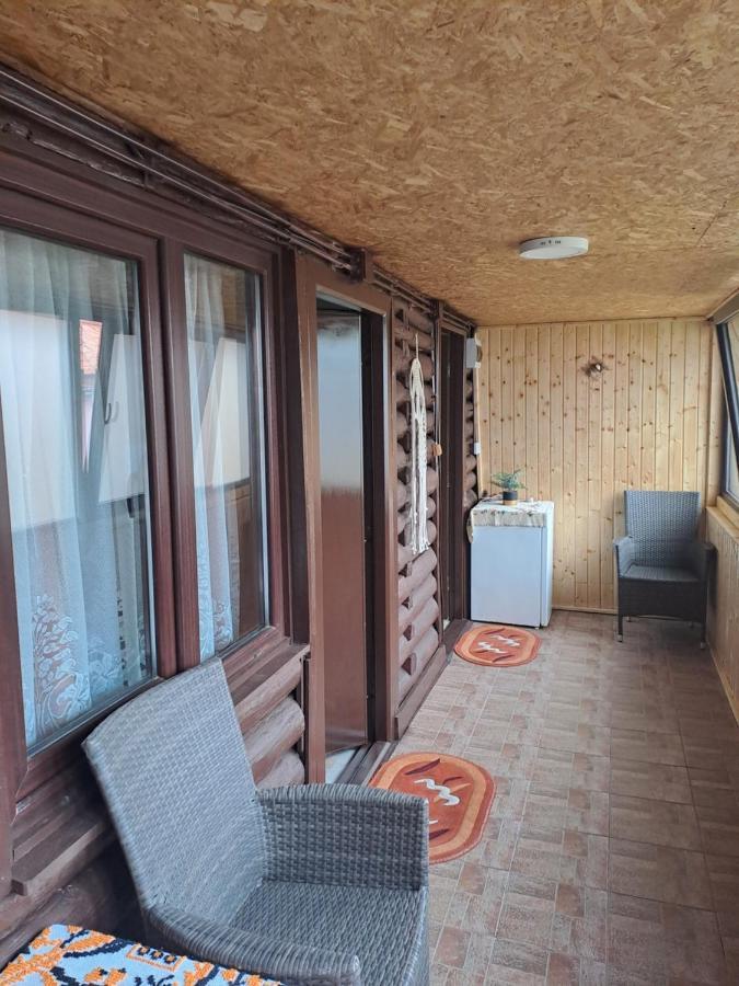 Casutele Din Retezat Hotel Nucsoara  Exterior photo